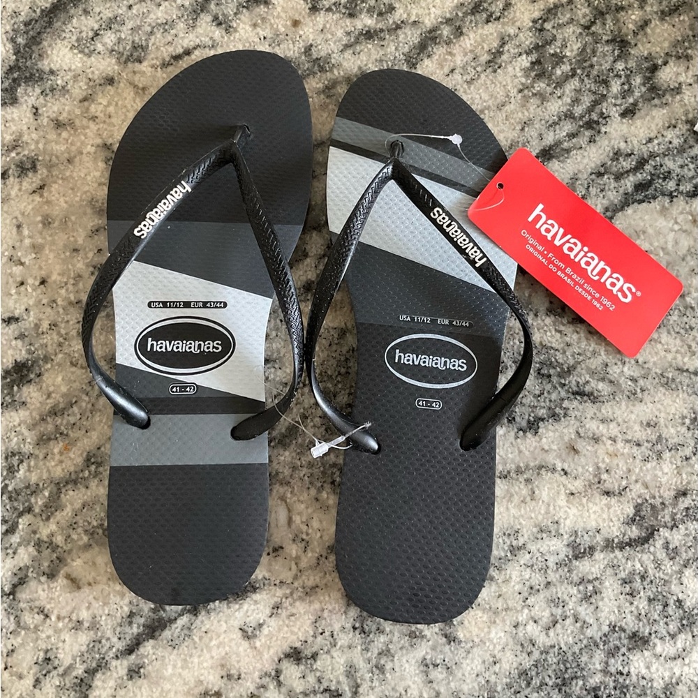 Havaianas Black & Gray Striped Women’s Flip Flops Size 11-12
